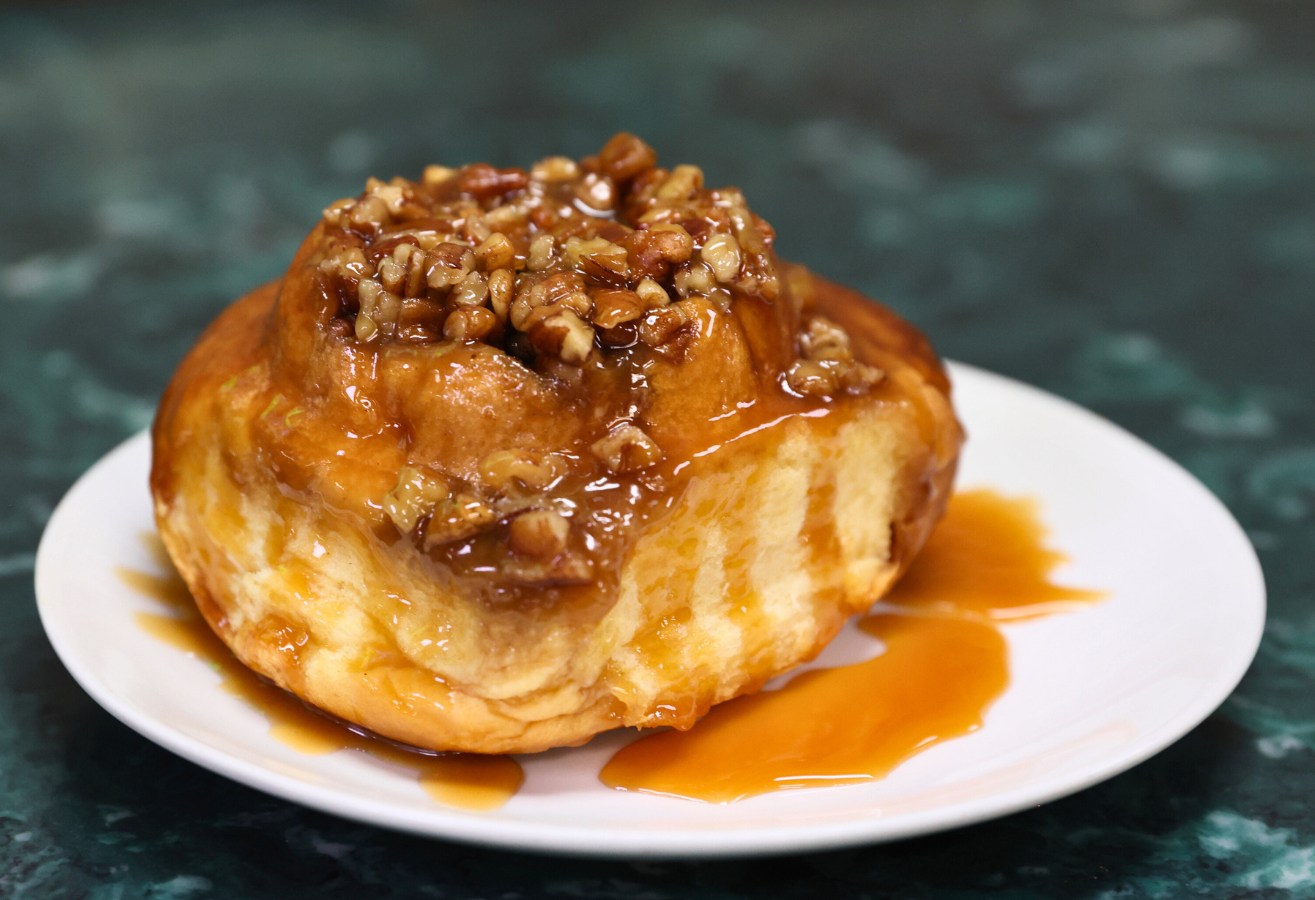 Caramel Pecan Sticky Bun